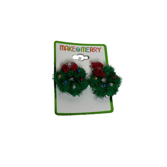 Make It Merry Christmas Wreath Earrings With Red Bows & Baubles - Picture 2 of 4